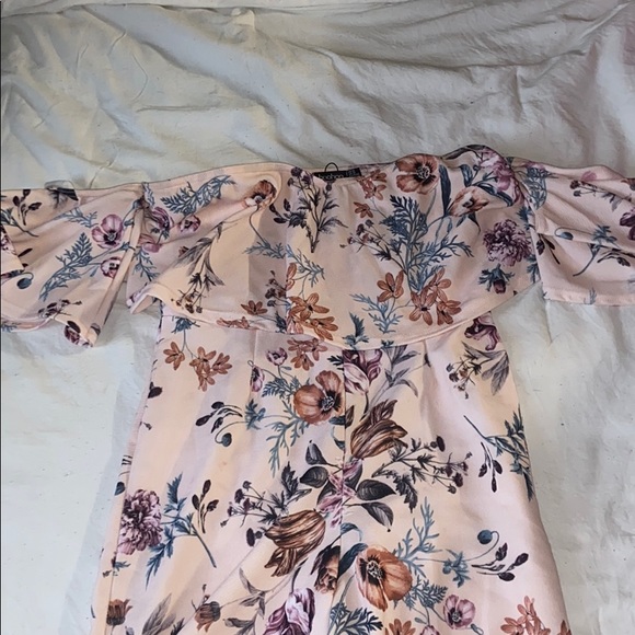 jumpsuit - Picture 3 of 7